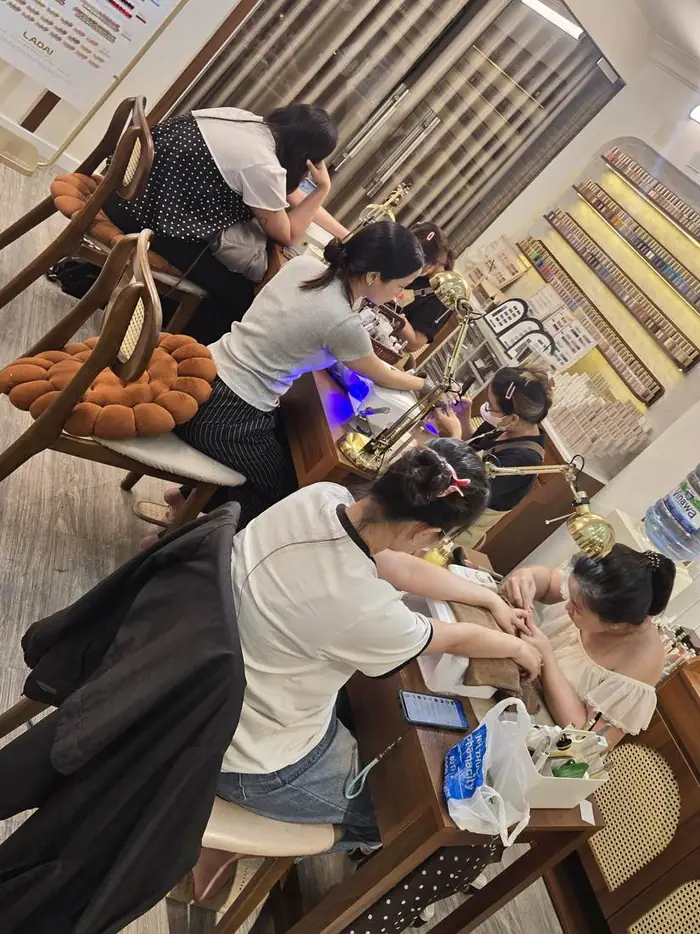Không gian Nail By Thảo - Đồng Đen